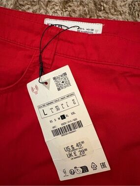 Red Zara skirt with Tags